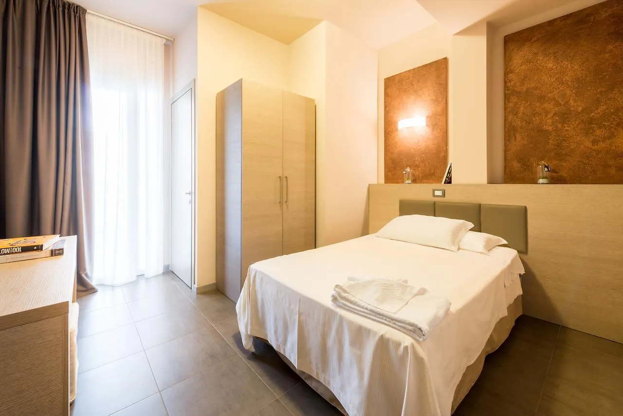 Hotel Helvetia Lido di Jesolo 3*,  Italien